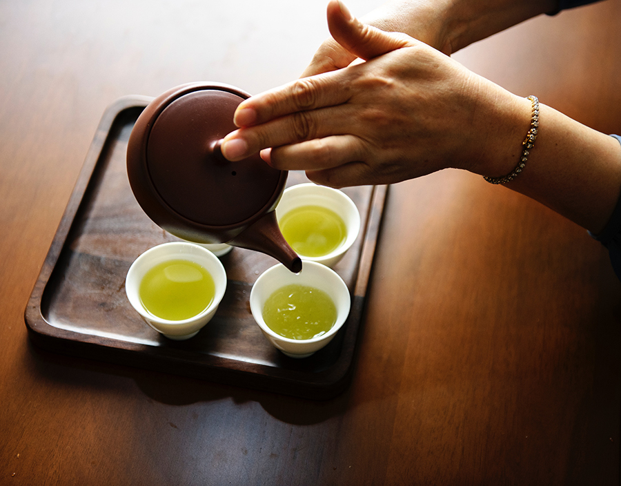 Uống một cốc trà xanh mỗi sáng giúp giảm nguy cơ ung thư da