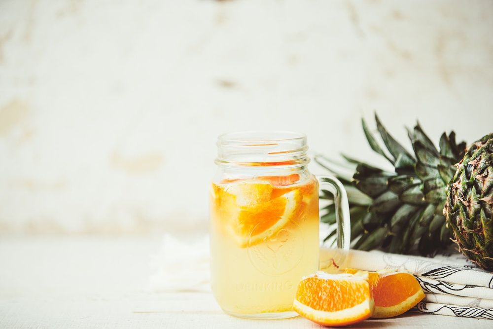 Detox cam dứa bổ sung vitamin C tối ưu, giúp da trắng sáng.