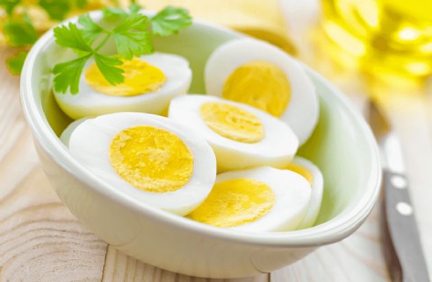 Trứng gà luộc có lợi cho người giảm cân